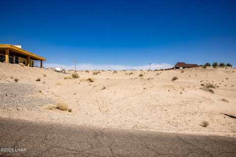 1048 Riverside Dr, Lake Havasu City, AZ 86404