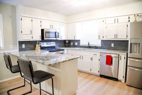 5318 47th Street, Lubbock, TX 79414