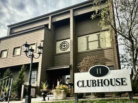 750 Shaker Drive, Lexington, KY 40504