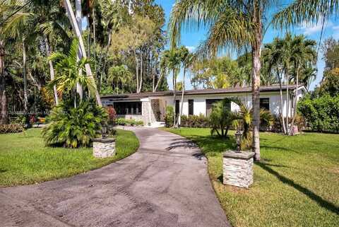 8735 SW 118th St, Miami, FL 33176