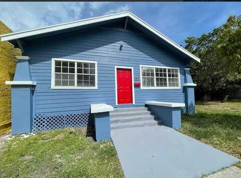 707 4th St, West Palm Beach, FL 33401