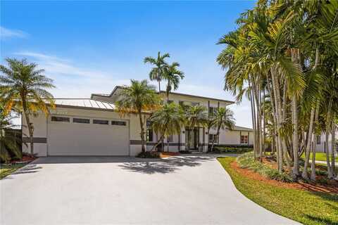 9880 SW 148th Ter, Miami, FL 33176