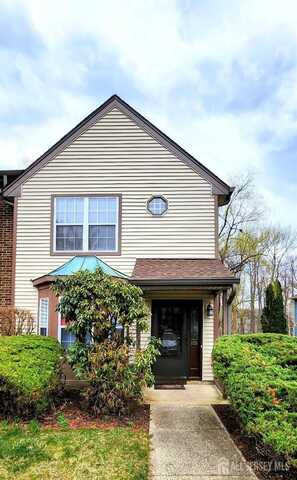 1101 Hickory Court, Brunswick Gardens, NJ 08852