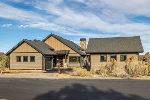 16625 SW Caballaro Court, Powell Butte, OR 97753