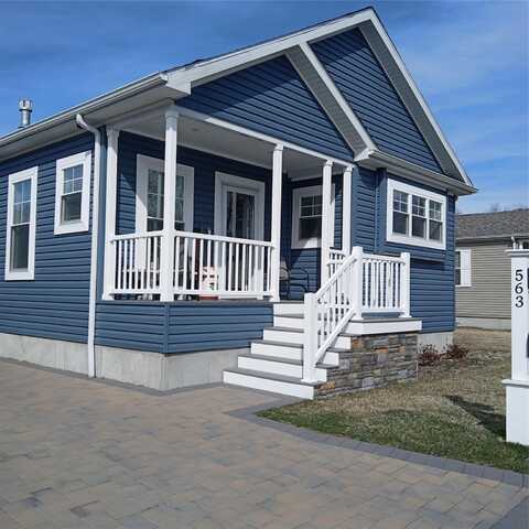 1661-563 OLD COUNTRY RD, Riverhead, NY 11901