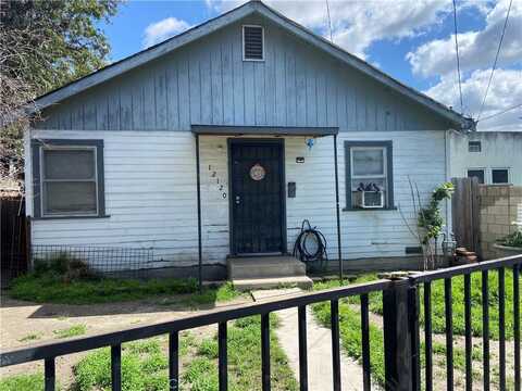 12120 S Willowbrook Avenue, Compton, CA 90222
