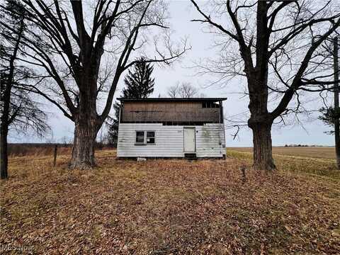 3143 US Route 322, Williamsfield, OH 44093
