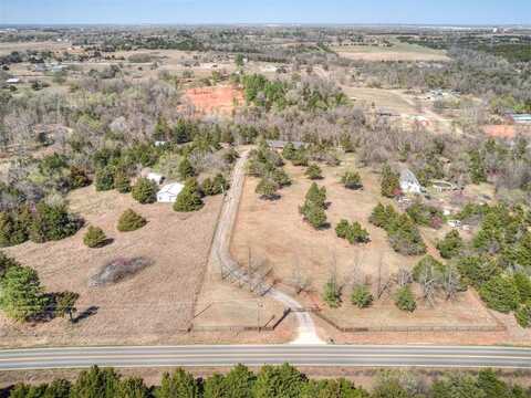 9525 SW 104th Street, Mustang, OK 73064
