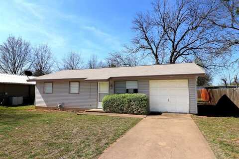 1450 N Ivy Street, Stephenville, TX 76401