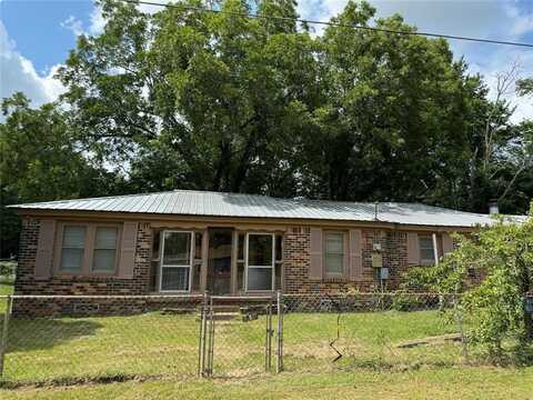 607 Larry Street, Palestine, TX 75803