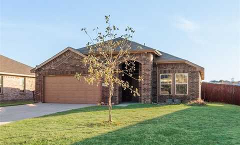 9765 Osprey Drive, Fort Worth, TX 76108