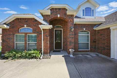 707 Cross Creek Drive, Cedar Hill, TX 75104