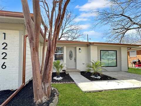 1226 Arrowhead Drive, Irving, TX 75060