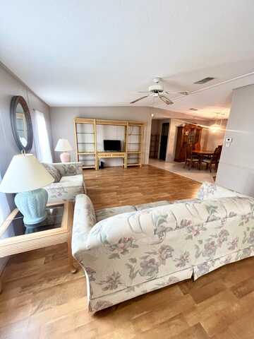 19129 Grenelefe Ct,, North Fort Myers, FL 33903