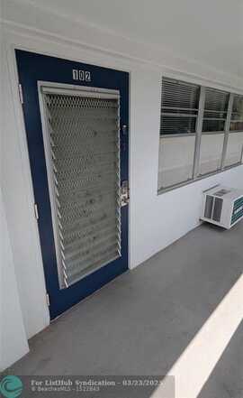 102 Tilford E, Deerfield Beach, FL 33442