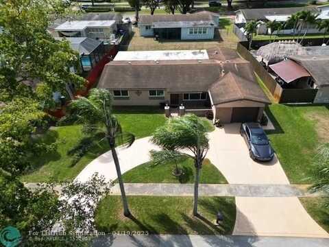 11420 NW 18th St, Pembroke Pines, FL 33026