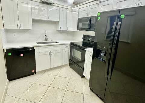 217 Saxony E, Delray Beach, FL 33446