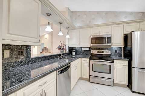 5912 Spring Lakes Lane, Boynton Beach, FL 33437