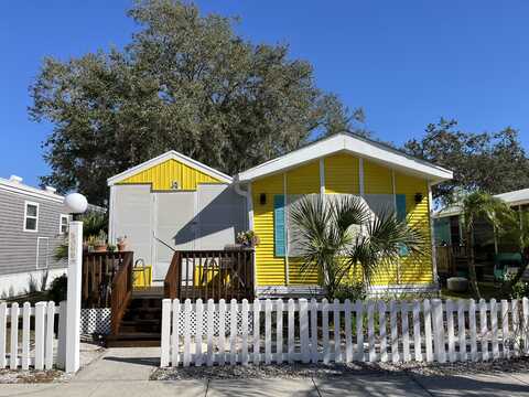 7125 Fruitville Rd Lo28, Sarasota, FL 34240