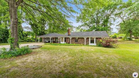 704 Lindsey Ln, Atlanta, TX 75551