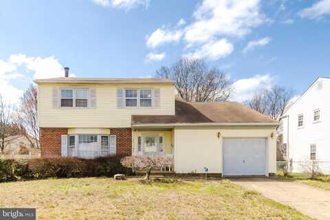 124 WEDGEFIELD DRIVE, NEW CASTLE, DE 19720