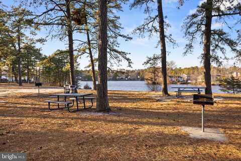 3 ESCAMBIA TRAIL, BROWNS MILLS, NJ 08015