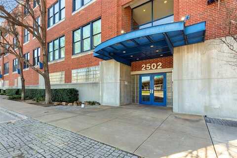 Live Oak St, Dallas, TX 75204