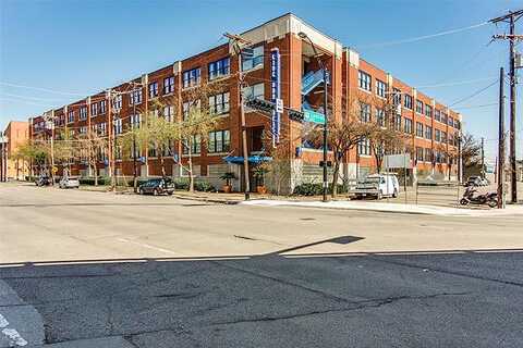 Live Oak St, Dallas, TX 75204