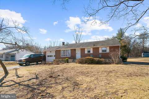 Mock, POTTSTOWN, PA 19464
