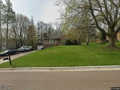 Highland, WINDOM, MN 56101