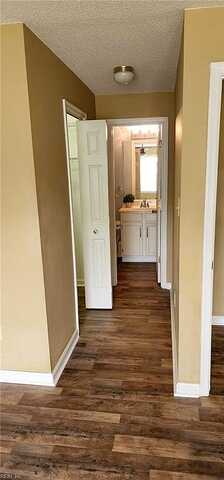 King, HAMPTON, VA 23669