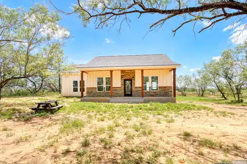 County Road 146, FLORESVILLE, TX 78114