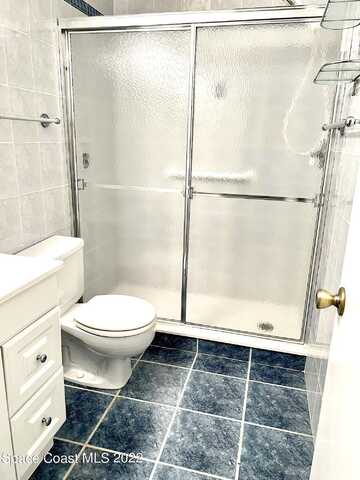 Golf Lake Cir, Melbourne, FL 32935