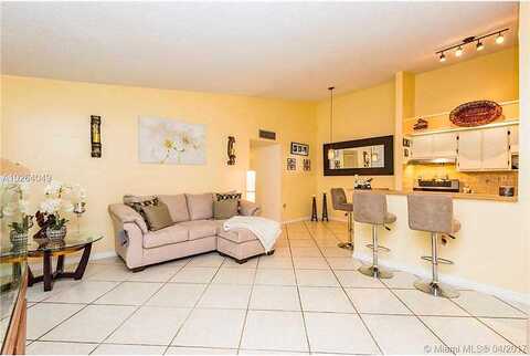 Nw 62Nd Ave, Hialeah, FL 33015