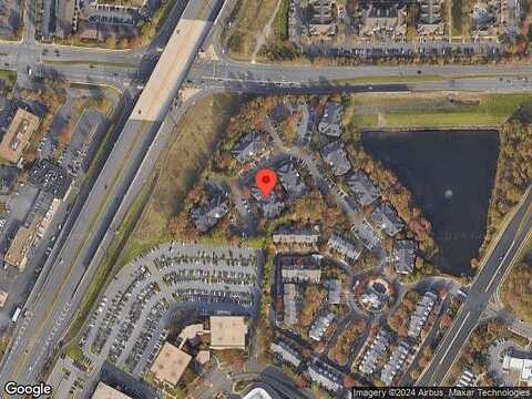 Lake Shore Crest Dr, Reston, VA 20190