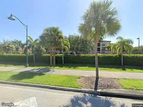 Positano Cir, Naples, FL 34105