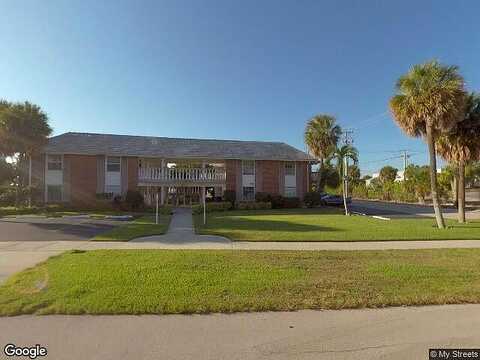 Yacht Club Dr, North Palm Beach, FL 33408