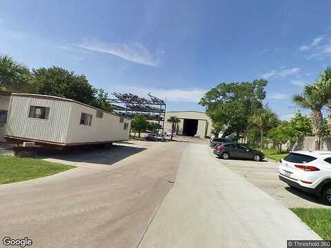 Shipwatch Ln, Largo, FL 33774