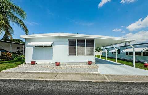 Royal Palm Circle, Largo, FL 33778