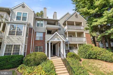 Penderview Drive, Fairfax, VA 22033