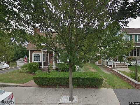 Belleview, SALEM, MA 01970