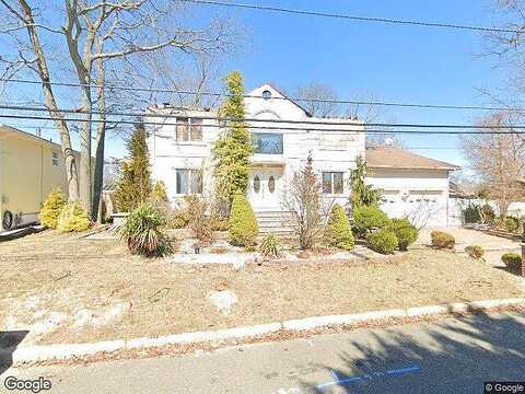 Pine Meadow Ave, TOMS RIVER, NJ 08753