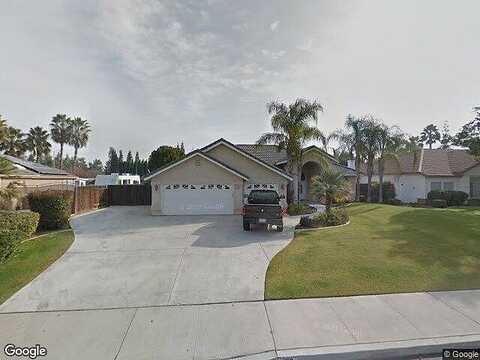 Majesty Palm, BAKERSFIELD, CA 93314