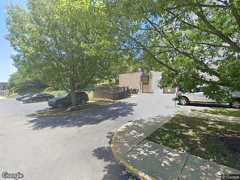 Huntley Square Dr Apt T1, TEMPLE HILLS, MD 20748