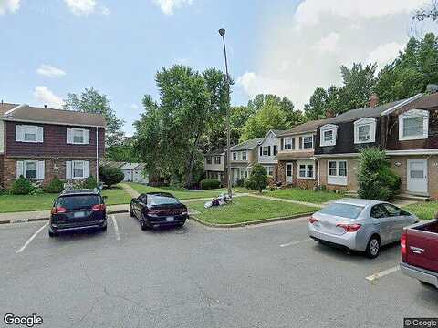 Eileen, WOODBRIDGE, VA 22193