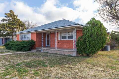 2200 N Russell Street, Pampa, TX 79065