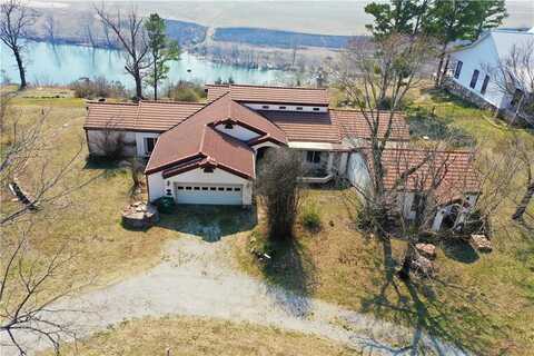258 Chessman Ferry RD, Calicorock, AR 72519