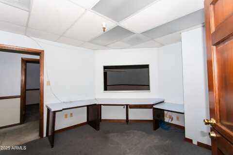 40 W BASELINE Road, Mesa, AZ 85210