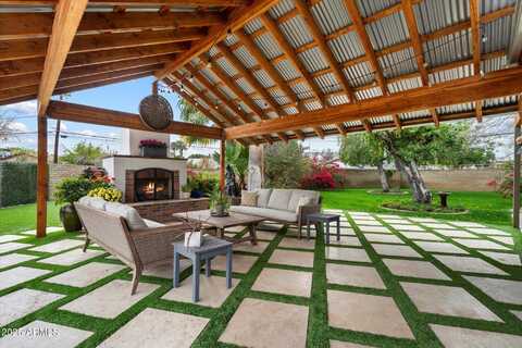 501 W WHY WORRY Lane, Phoenix, AZ 85021