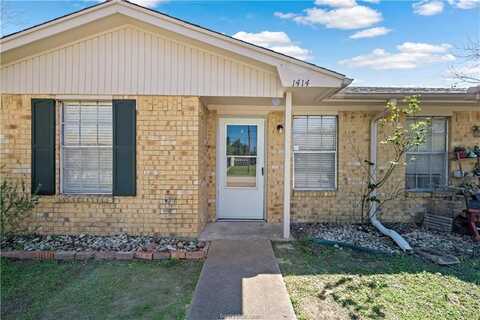 1414 Hillside Drive, College Station, TX 77845